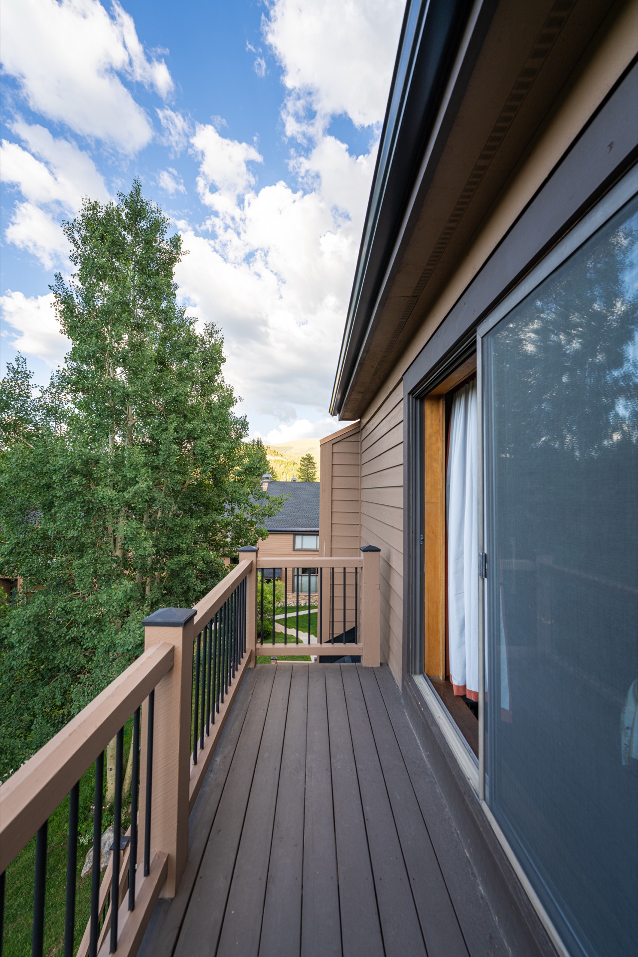 Narrow balcony with mountain views
