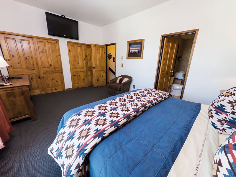 Primary bedroom layout